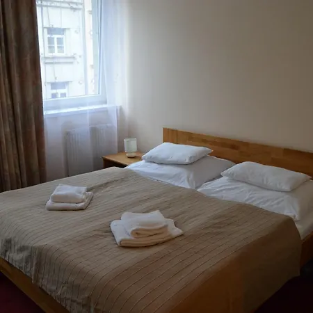 Hotel Arena 3*