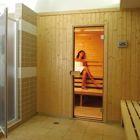 Na Zamecku 4* Prag