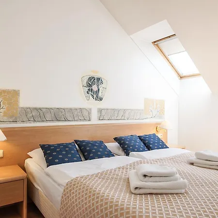 Tivoli Hotel 3*