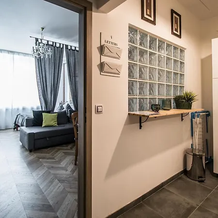 Executive Bright Apt. By Ruterra Apartament *