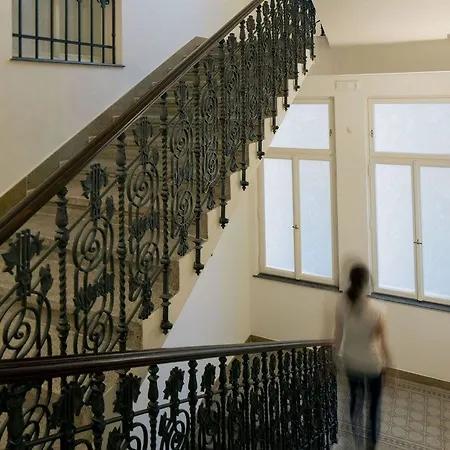 Golden Crown 4* Prague
