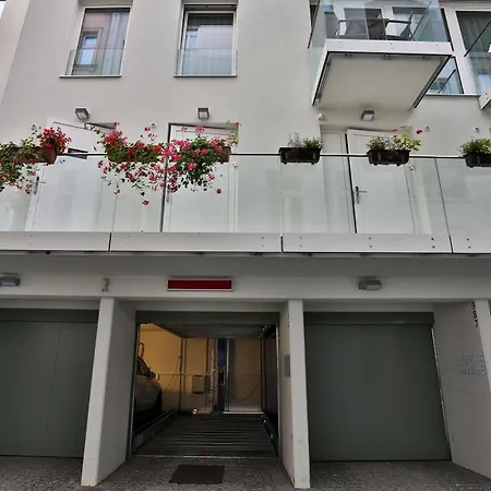 & Aparthotel Praha