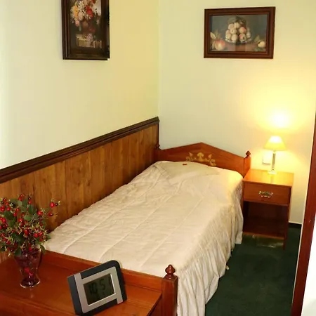 River Star 3*