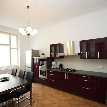Apartment Exclusive