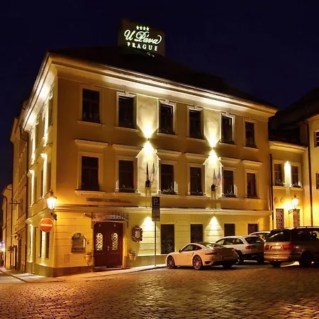 Szálloda U Pava