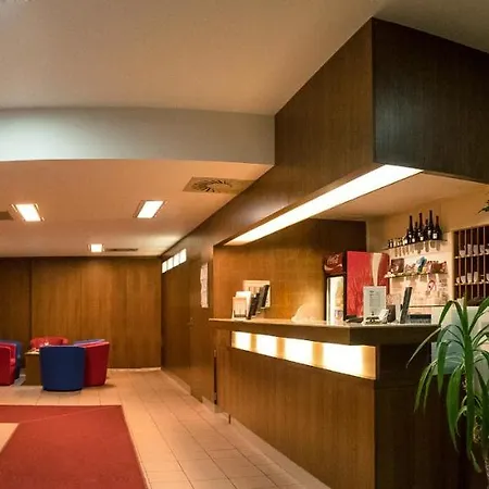 Hotel Inos 3*