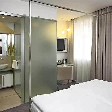 Pure White 4* Prague