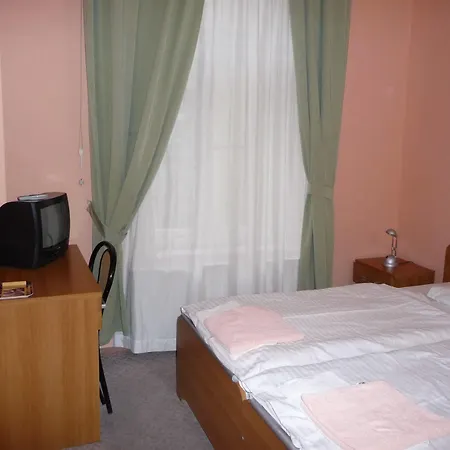 Casa de hóspedes Center 2*