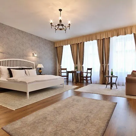 U Suteru 3* Praga