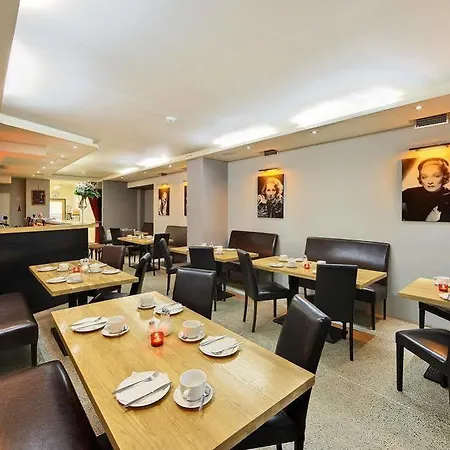 酒店 贝内公寓 3*