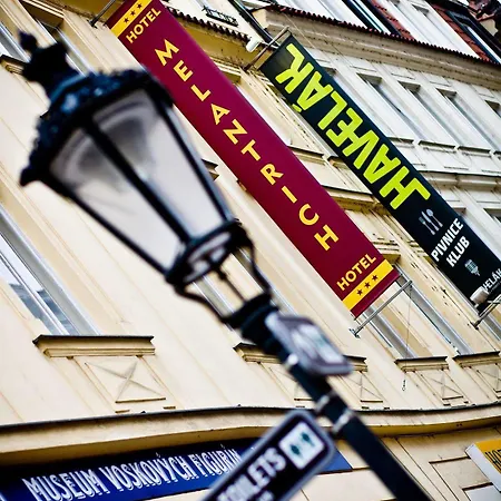 Otel Melantrich