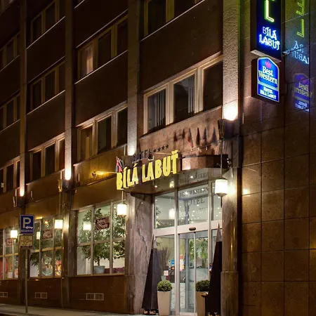 Luxury Family Bila Labut Прага