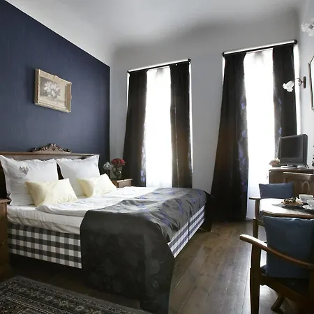 U Cerneho Orla 4* Prague