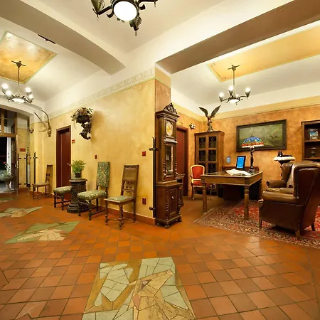 Ea Jeleni Dvur Castle Hotel