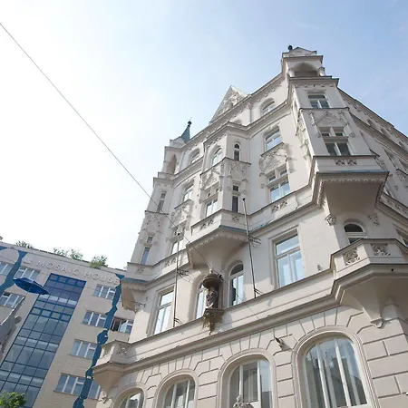 Mooo Downtown Aparthotel Prague