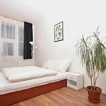 Jezerka Apartmán *