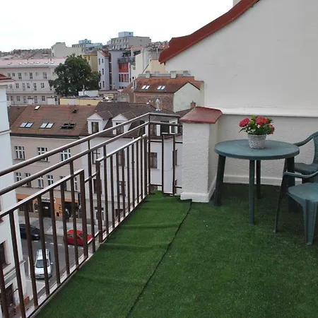 Hotel Mira