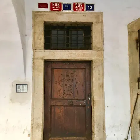 Historic Centre Ii Apartment *