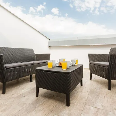 Hip Borivojova Apartment *