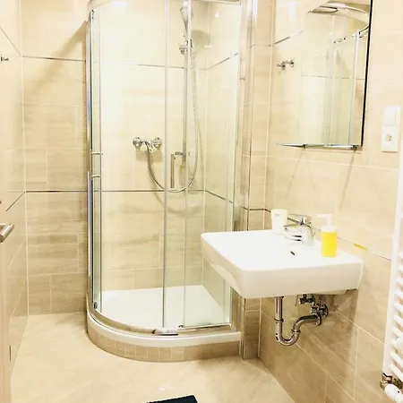 Luxury Riverside By Refa Group Apartment *