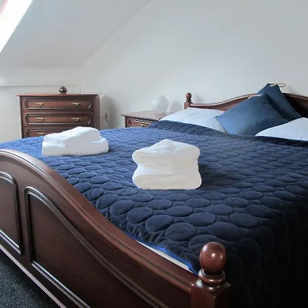 Arti Guest house