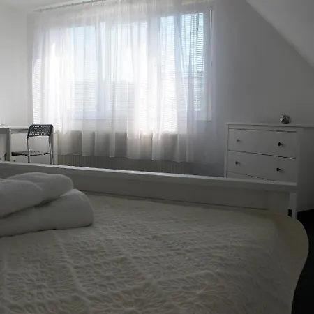 Guest house Arti