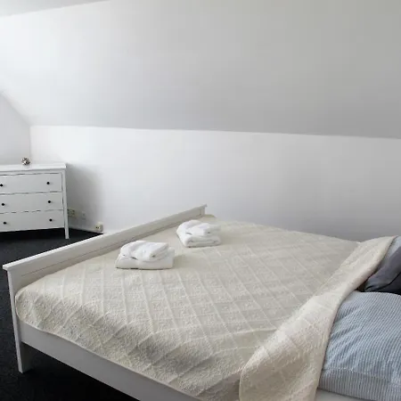 Arti Guest house