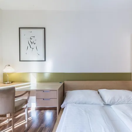 Paloucek 3* Prag