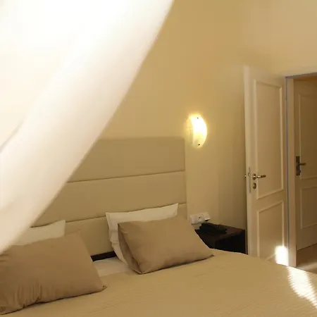 Unique 4* Praga