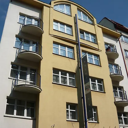 Hotel Inos 3*