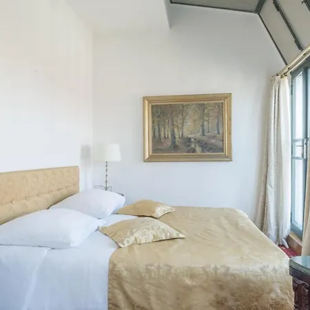 Bologna 4*