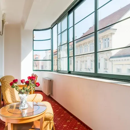 Bologna 4* Prague