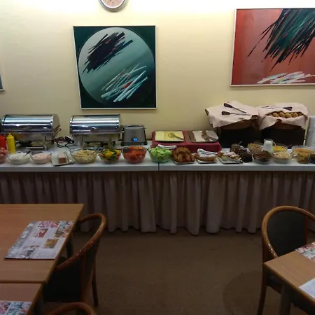 Na Zamecku Hotel Prag