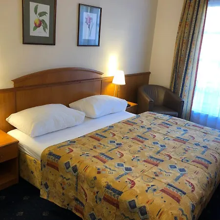 Hotel Kavalir Praga
