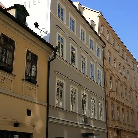 Hotel Pav