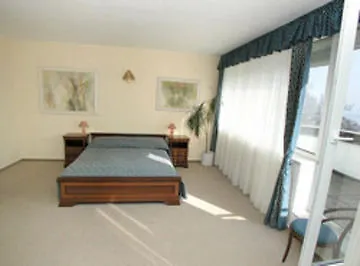 Vanicek 4* Prague