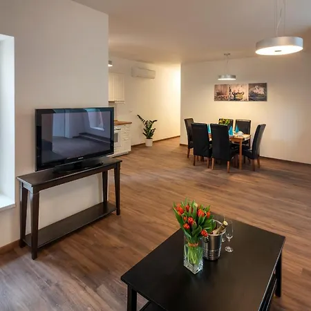 Aparthotel Capital - 4*