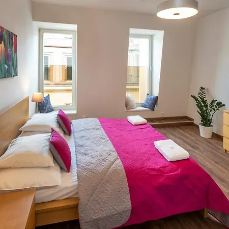Capital - Aparthotel 4*