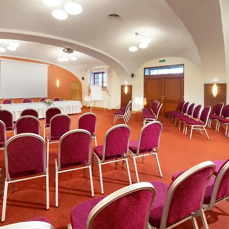 Chvalská Tvrz Hotel