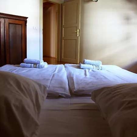 Apartamento Golden Three Crowns Praga
