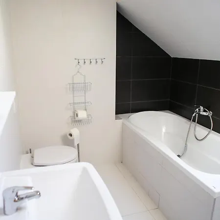 Luxury By Refa Group Bed & Breakfast
