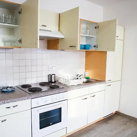 Luxury By Refa Group Bed & Breakfast