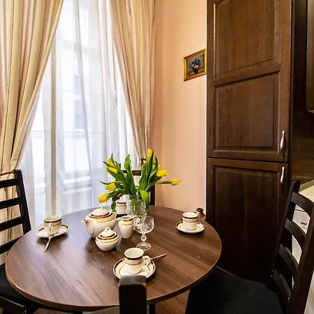 Appartement Astronomical Clock By Ruterra Praag
