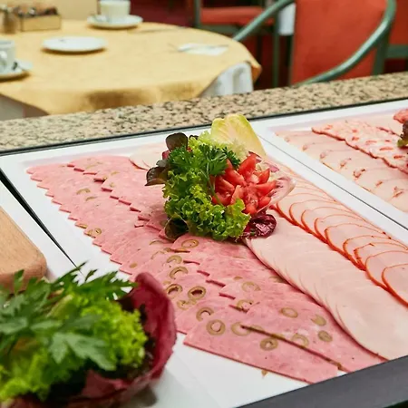 فاتسلاف سكوير تراسيس * براغ