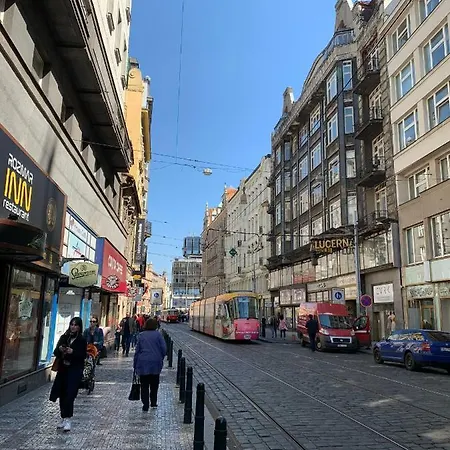Mai Bohemia And * Prága