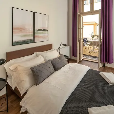 Aparthotel Capital - 4*