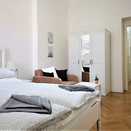 Castle Aparthotel Prag
