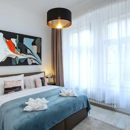 Apartamento 5br 2bath Family 5mins To Wenceslas Square Praga