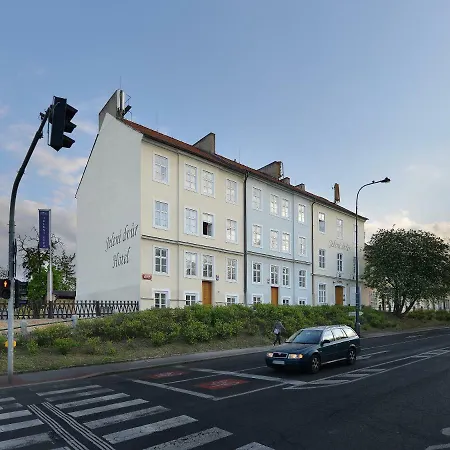 Hotel Ea Jeleni Dvur Castle