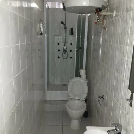 Comfort Plus 2 Hostel